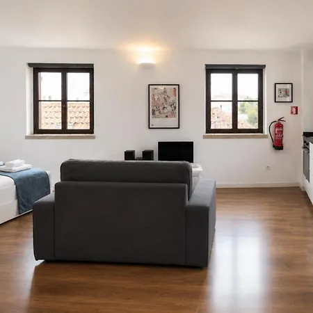 Kardal 3 | Rooftop Views By Homeful Homes Лиссабон